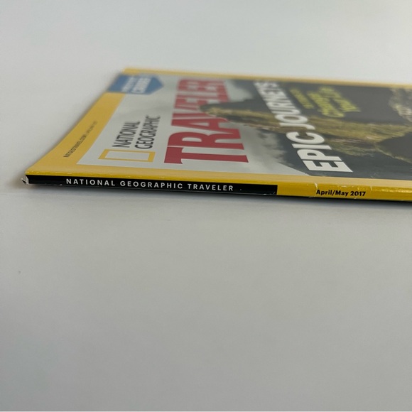 National Geographic Traveler magazine April May 2017 paperback - Picture 9 of 15